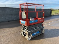 SKYJACK SJIII-3219 19FT BATTERY OPERATED SCISSOR LIFT (AC239)