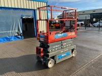 SKYJACK SJIII-3219 19FT BATTERY OPERATED SCISSOR LIFT (AC239) - 5