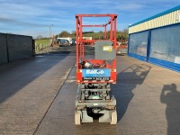 SKYJACK SJIII-3219 19FT BATTERY OPERATED SCISSOR LIFT (AC239) - 8