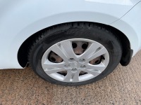 KIA PRO CEED HATCHBACK 1.4 - 8