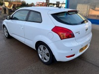 KIA PRO CEED HATCHBACK 1.4 - 9