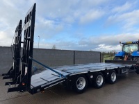 MCCAULEY 24ft TRI AXLE LOW LOADER - 12