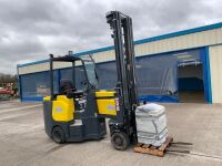 AISLE MASTER 20SE 2 TON NARROW ACCESS ARTICULATED ELECTRIC FORKLIFT - 7