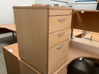 1600mm LEFT HAND CORNER DESK & 3 DRAWER PEDESTAL - 4