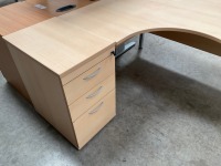 1600mm LEFT HAND CORNER DESK & 3 DRAWER PEDESTAL - 7