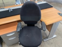 TWO PERSON BENCH DESK INC. 2No. DESKS, 2No. PEDESTALS & 2No. Operator Chairs - 12