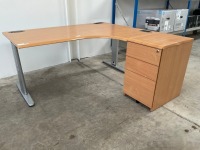 1600mm RIGHT HAND CORNER DESK & 3 DRAWER PEDESTAL