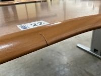 1600mm RIGHT HAND CORNER DESK & 3 DRAWER PEDESTAL - 11