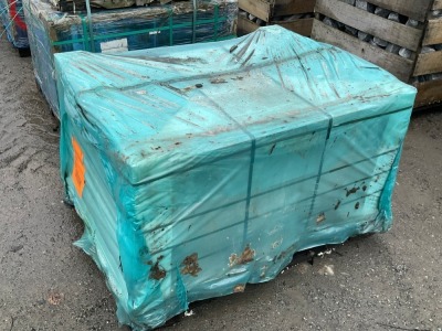 PALLET OF UNUSED 900mm x 600mm x 20mm DAWN LIGHT GREY PORCELAIN PAVING