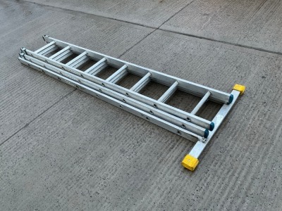 8 TREAD ALUMINIUM TRIPLE EXTENSION LADDER