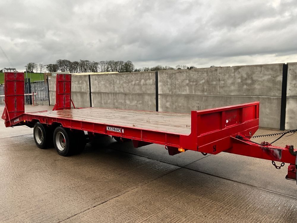 HERBST 24FT TANDEM AXLE TRACTOR DRAWN LOW LOADER