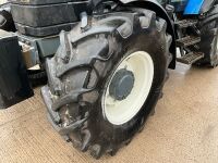 NEW HOLLAND TS115 4WD TRACTOR - 20