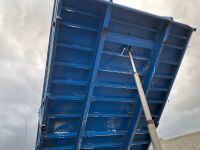 EUROSPEC ENGINEERING 13FT X 7FT 6" TANDEM AXLE HYDRAULIC DROPSIDE TIPPING TRAILER - 4