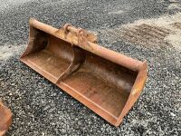 HITACHI ZX52U-3 5.2 TON MIDI DIGGER - 30