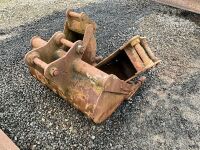 HITACHI ZX52U-3 5.2 TON MIDI DIGGER - 32