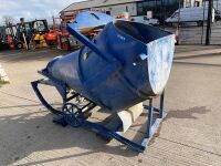 CONQUIP 2400KGS CONCRETE SKIP - 5