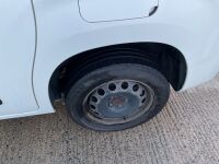 VAUXHALL COMBO 2300 SPORTIVE CARGO L1 H1 1.5 TURBO D 100PS - 7