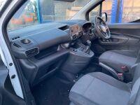 VAUXHALL COMBO 2300 SPORTIVE CARGO L1 H1 1.5 TURBO D 100PS - 9