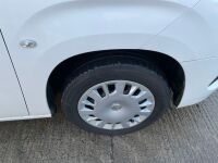 VAUXHALL COMBO 2300 SPORTIVE CARGO L1 H1 1.5 TURBO D 100PS - 18