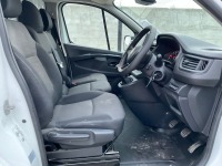 RENAULT TRAFIC SL28 BUSINESS+ SWB 2.0 BLUE DCI 130PS - 24