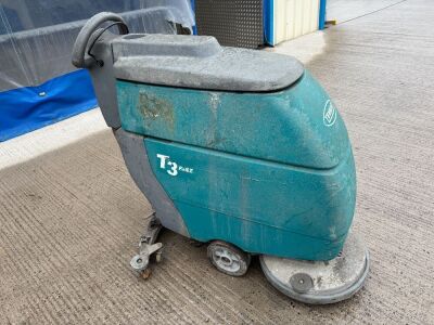 TENNANT T2 FLOOR CLEANER