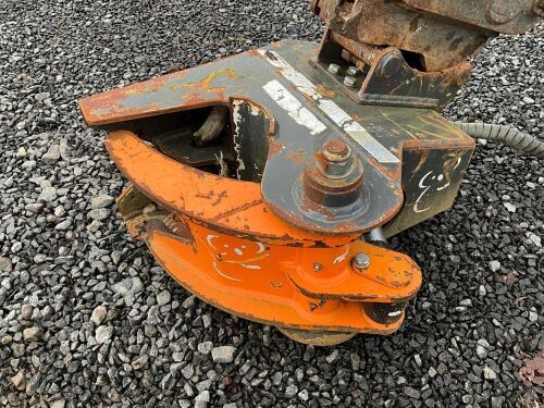 MDE 200 HYDRAULIC TREE SHEAR TO SUIT 5-8 TON EXCAVATOR
