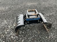 UNUSED MC CLEARY HYDRAULIC GRAB TO SUIT 5-8 TON EXCAVATOR - 2