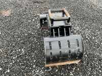 UNUSED MC CLEARY HYDRAULIC GRAB TO SUIT 5-8 TON EXCAVATOR - 4