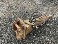 MONTABERT HYDRAULIC ROCK HAMMER TO SUIT 5-8 TON EXCAVATOR - 3
