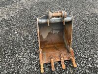 STRICKLAND APPROX. 22" TOOTHED DIGGING BUCKET TO SUIT 4-8 TON EXCAVATOR - 2