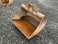 APPROX. 34" TOOTHLESS DIGGING BUCKET TO SUIT 4-8 TON EXCAVATOR - 3