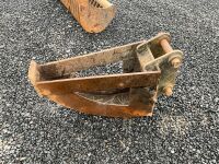 APPROX. 11" DRAINAGE BUCKET TO SUIT 4-8 TON EXCAVATOR - 4