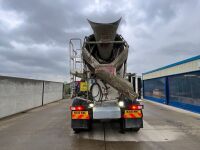 RENAULT 460 COMFORT 8x4 AUTOMATIC CONCRETE TRUCK - 16