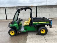 JOHN DEERE TE 4x2 GATOR BATTERY OPERATED UTILITY VEHICLE - 2