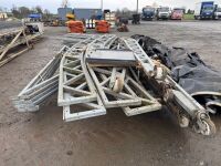 APPROX. 35ft LONG x 33ft WIDE x 25ft HIGH GALVANISED TEMPORARY BUILDING - 14