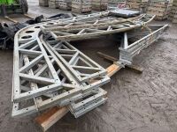 APPROX. 35ft LONG x 33ft WIDE x 25ft HIGH GALVANISED TEMPORARY BUILDING - 17