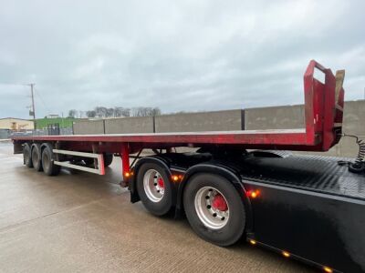 DENNISON 45FT 39 TON TRI AXLE FLAT TRAILER ON AIR