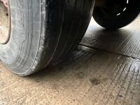 DENNISON 45FT 39 TON TRI AXLE FLAT TRAILER ON AIR - 15