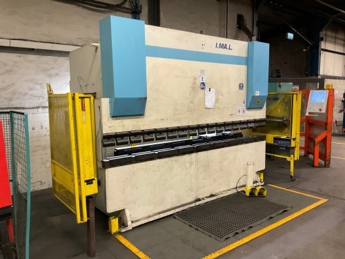 IMAL E3A 100/33 3.3M 100TON 3 PHASE PRESSBRAKE