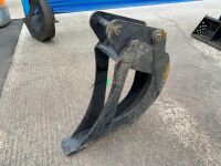 UNUSED TREVOR COLLINS TAPERED DRAINAGE BUCKET TO SUIT 8 TON MACHINE&nbsp; - 3