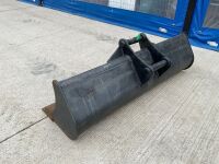 APPROX. 6ft UNUSED TREVOR COLLINS SHUGH BUCKET TO SUIT 13 TON MACHINE - 5