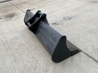 APPROX. 6ft UNUSED TREVOR COLLINS SHUGH BUCKET TO SUIT 13 TON MACHINE - 8