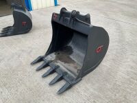 APPROX . 3ft UNUSED GROUNDTEC DIGGING BUCKET TO SUIT 8 TON MACHINE - 3