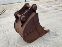 APPROX. 2ft TOOTHED DIGGING BUCKET TO SUIT 13 TON MACHINE - 7