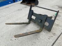UNUSED TREVOR COLLINS ADJUSTABLE PALLET FORKS TO SUIT 13-20 TON MACHINE - 3