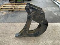 UNUSED TREVOR COLLINS TAPERED DRAINAGE BUCKET TO SUIT 8 TON MACHINE - 4