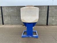 MEAL / GRAIN BIN - 2