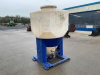 MEAL / GRAIN BIN - 4