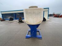 MEAL / GRAIN BIN - 5