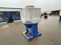 MEAL / GRAIN BIN - 5